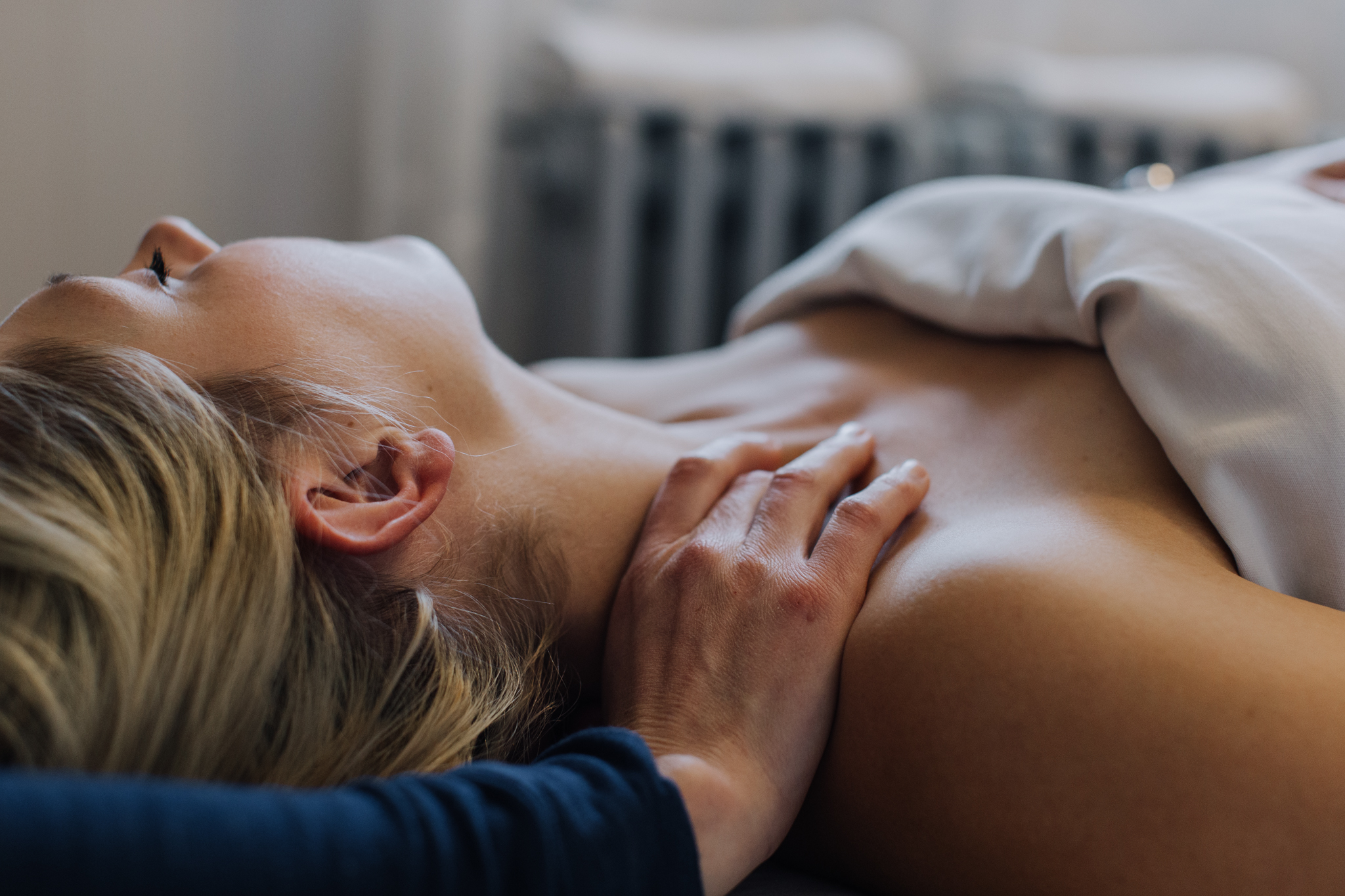 Neural manipulation therapy technique